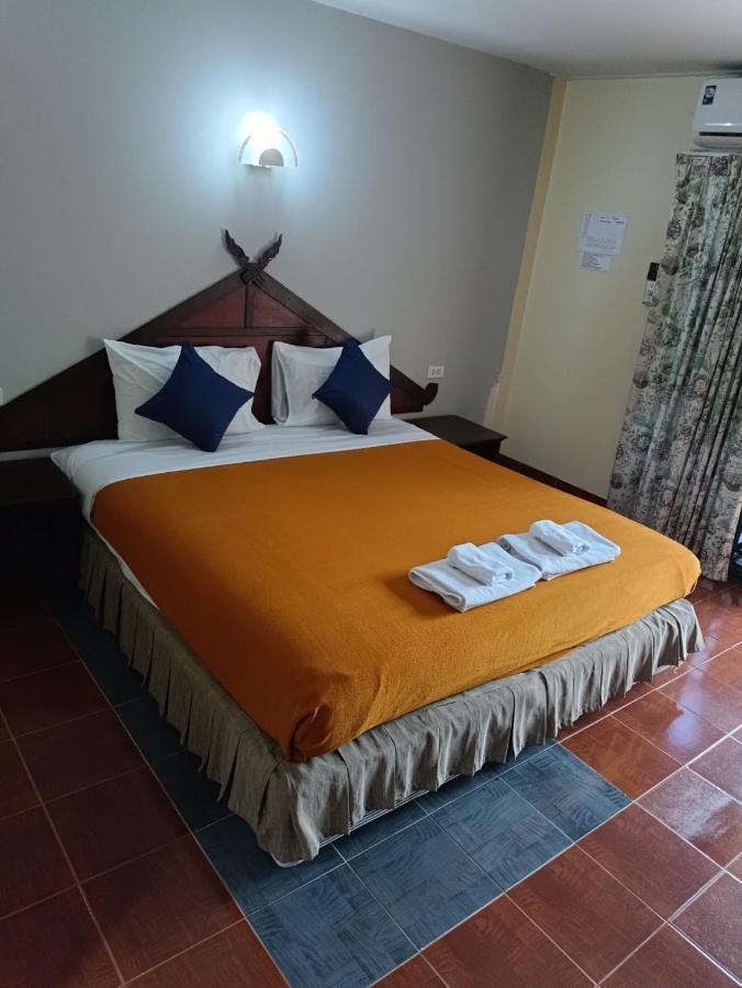 Ban Nam Mao Resort نا جومتين المظهر الخارجي الصورة