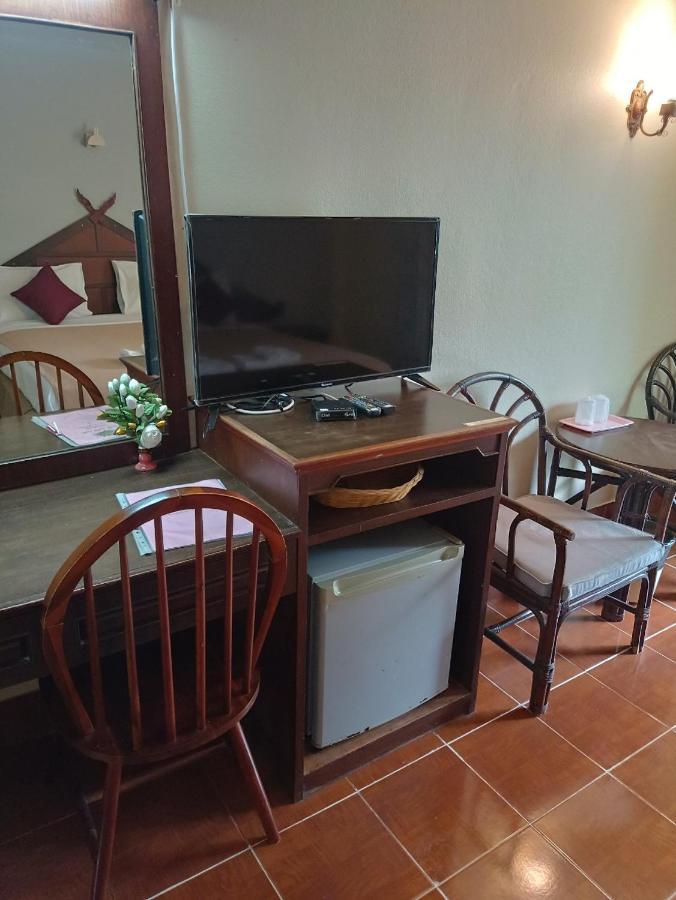 Ban Nam Mao Resort نا جومتين المظهر الخارجي الصورة
