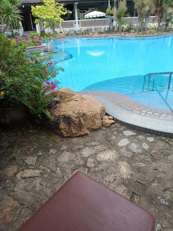 Ban Nam Mao Resort نا جومتين المظهر الخارجي الصورة