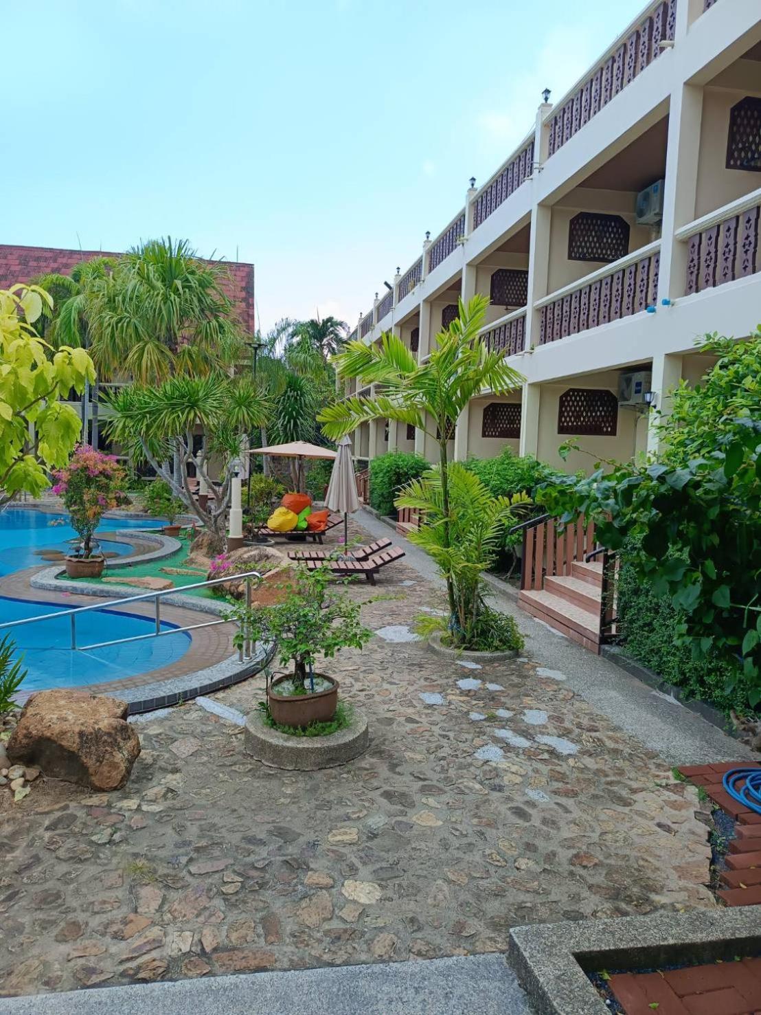 Ban Nam Mao Resort نا جومتين المظهر الخارجي الصورة